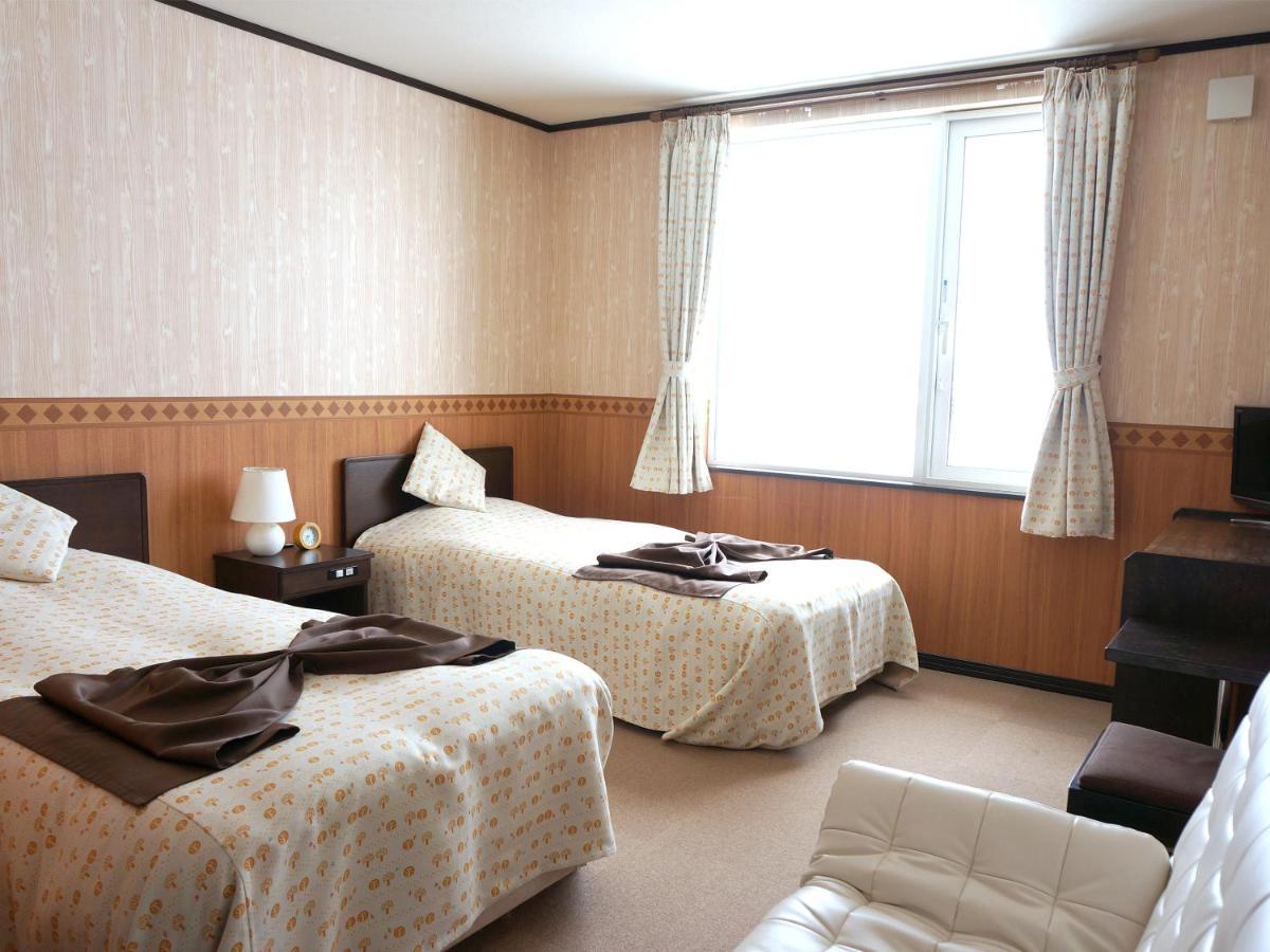 Petit Hotel Blaneneige Nakafurano Eksteriør billede