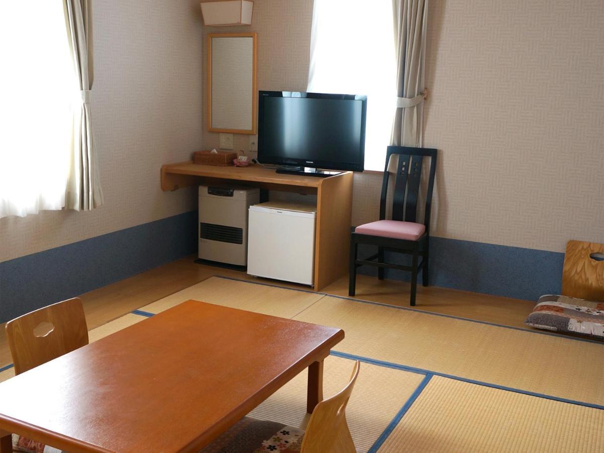 Petit Hotel Blaneneige Nakafurano Eksteriør billede
